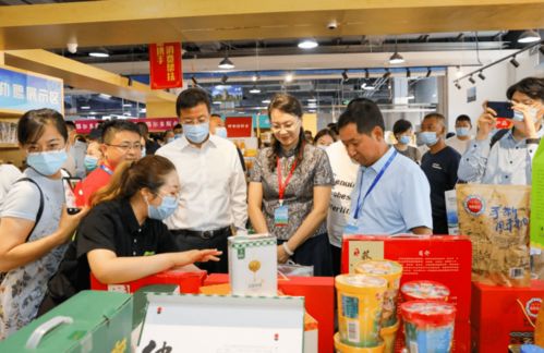 京蒙消費幫扶北京雙創(chuàng)中心展廳開業(yè)儀式暨錫林郭勒盟綠色農(nóng)畜產(chǎn)品展銷活動在京啟動